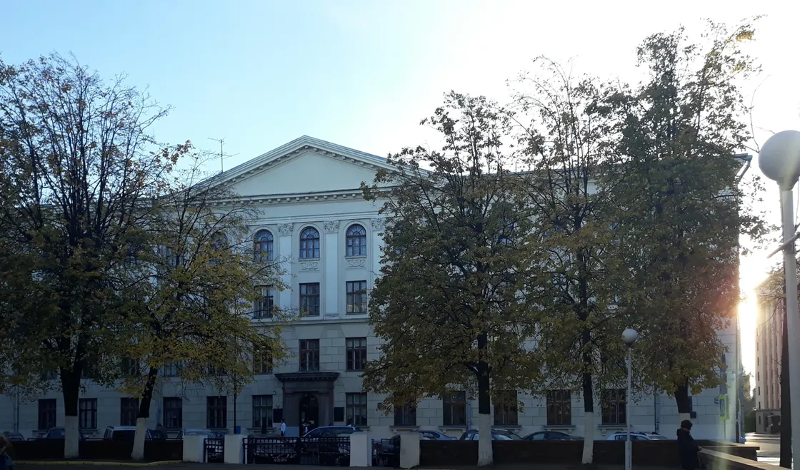 白俄羅斯國立大學歷史系建築
